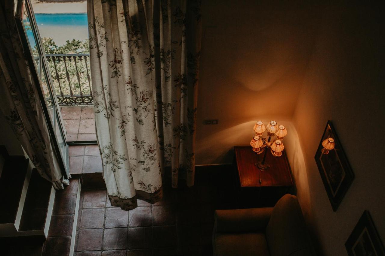 Hotel Posada De Valdezufre Арасена Экстерьер фото