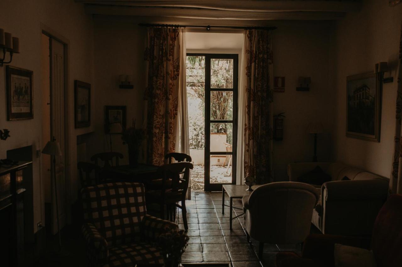 Hotel Posada De Valdezufre Арасена Экстерьер фото